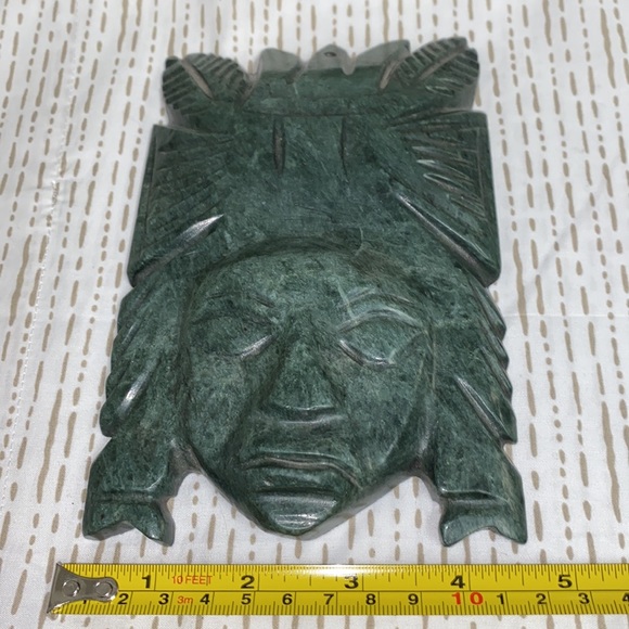 vintage Jade - Picture 3 of 6